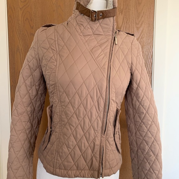 Puff Jacket - Picture 5 of 6